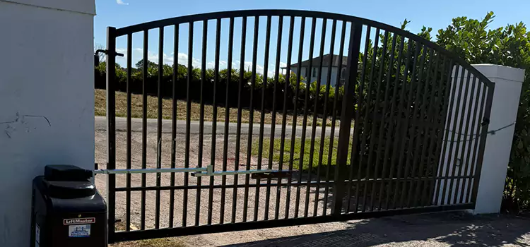 Driveway Fence Repair Santa Fe